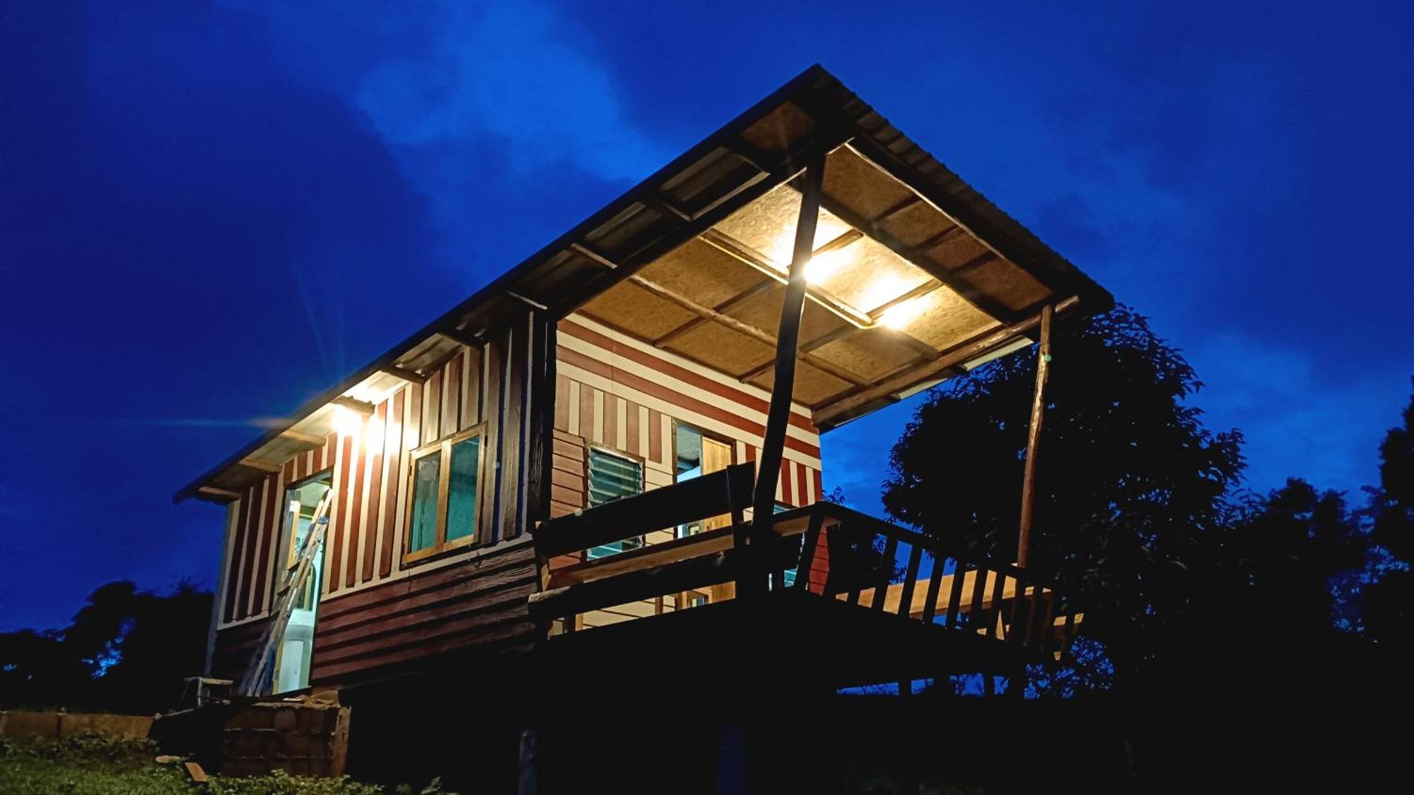 ไร่นิธิสุนทร Nithisoonthon Farmstay Mae Hong Son Zewnętrze zdjęcie