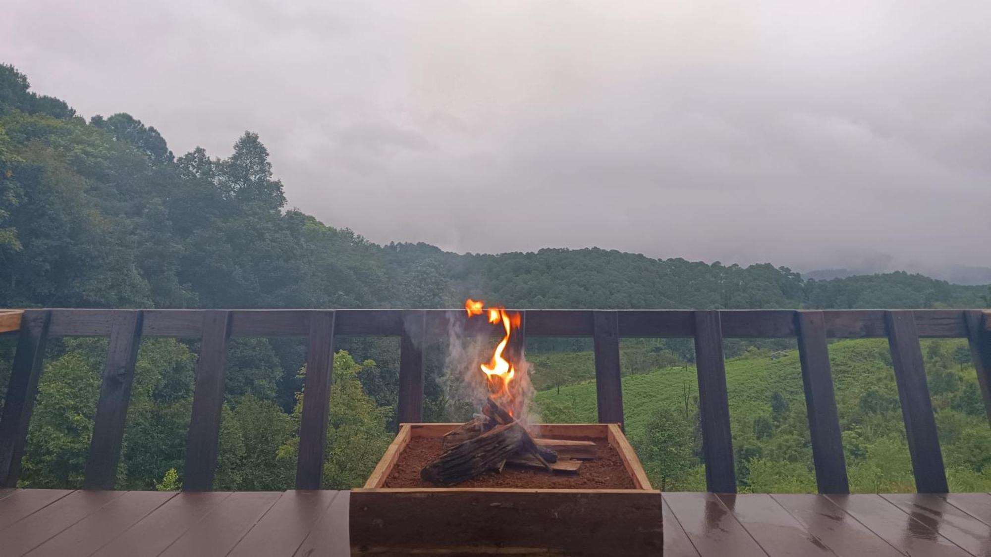 ไร่นิธิสุนทร Nithisoonthon Farmstay Mae Hong Son Zewnętrze zdjęcie
